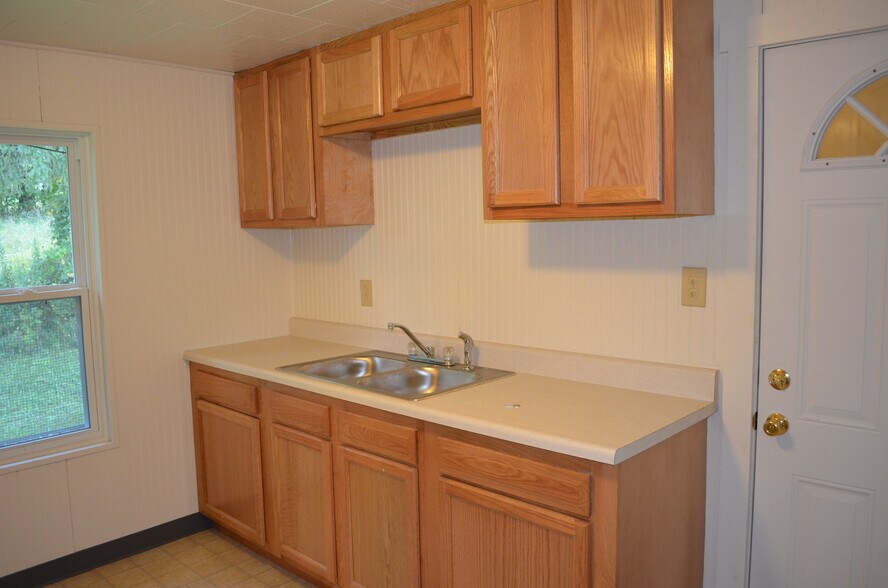 Building Photo - 5144 Washington Rd