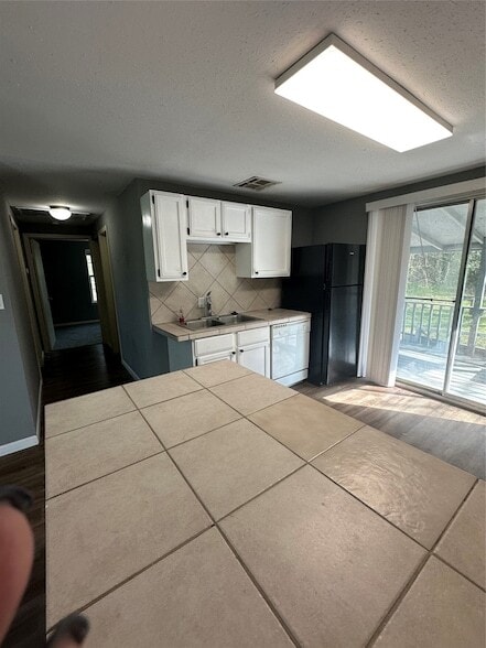 Building Photo - 2265 McCaleb Rd