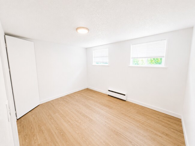 Building Photo - AJ Payne 4 Plex