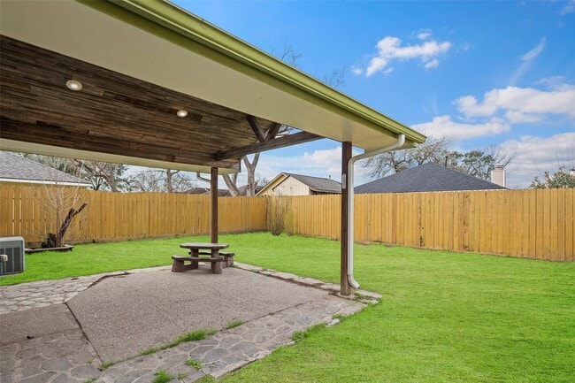 Building Photo - 13639 Tanvern Ln