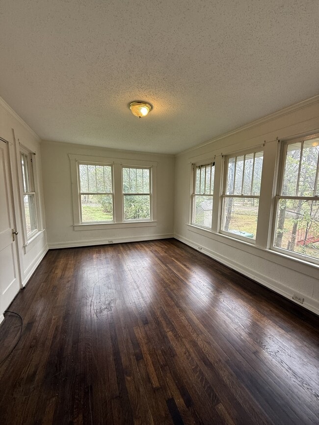 Building Photo - 8020 4th Ave S