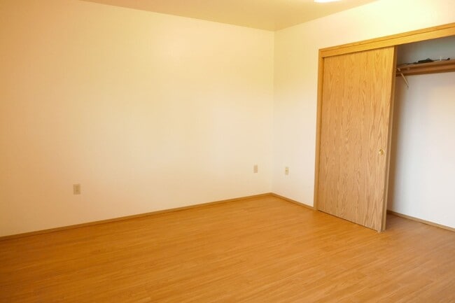 Building Photo - 510 Jetty St