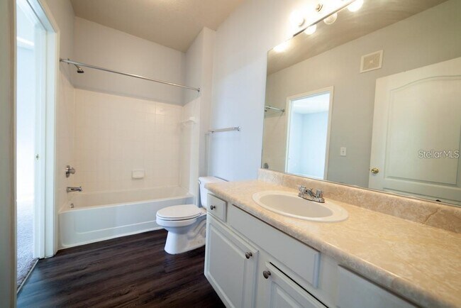 Building Photo - 17920 Villa Creek Dr