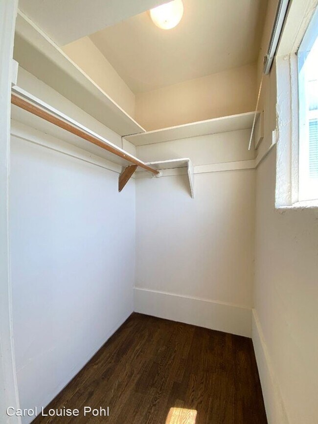 Building Photo - 375 14th Ave