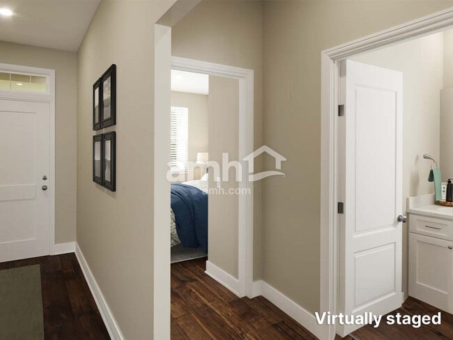 Building Photo - 1100 Amberly Wy