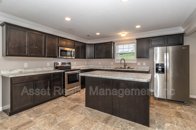 Building Photo - 8205 Zodiac Ln
