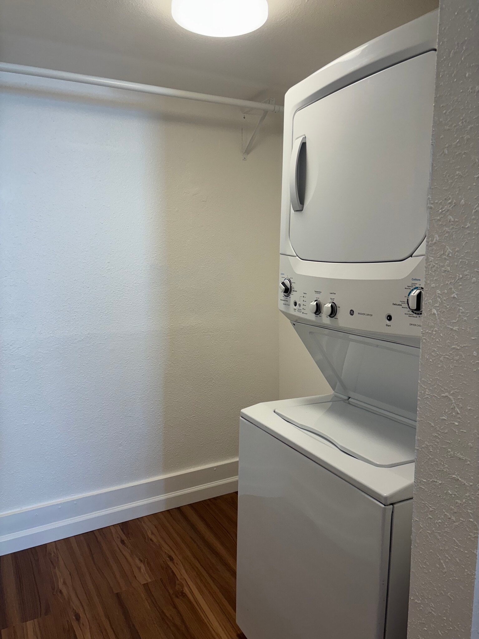 Laundry room off kitchen - 1725 S 35th St