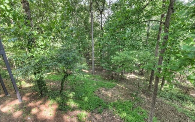 Building Photo - 1550 Spalding Dr