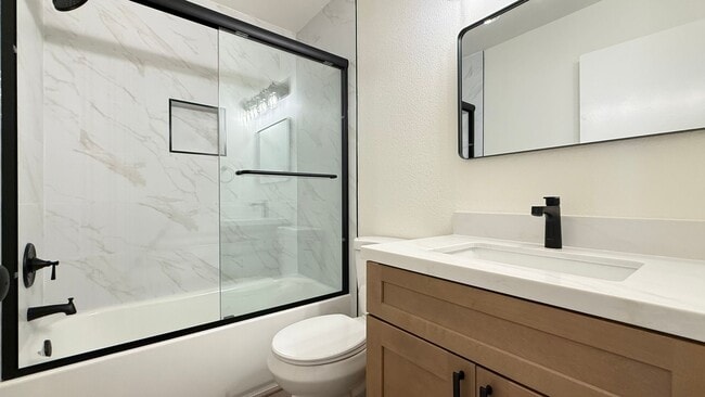 Building Photo - 2BD/2BA - Mountain View Condo with Pool, Spa & Clubhouse - Pets Welcome!