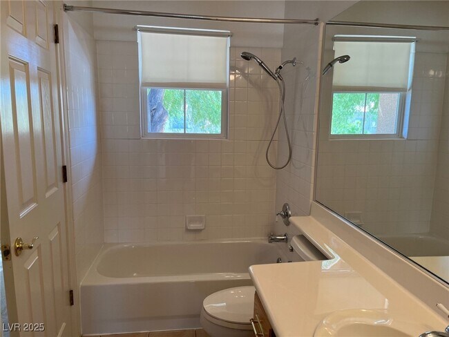 Building Photo - 8640 Castle Hill Ave