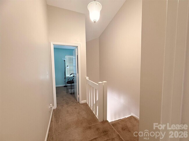 Building Photo - 8212 Circle Tree Ln