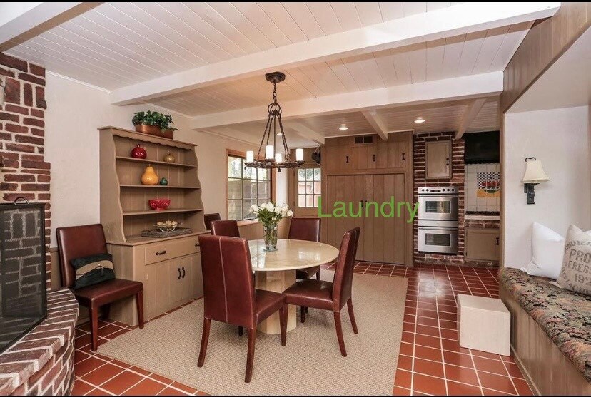 Dining space - 752 S El Monte Ave