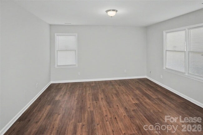 Building Photo - 1228 Pegram St