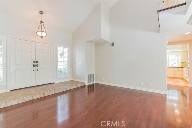 Building Photo - 25086 Whitespring