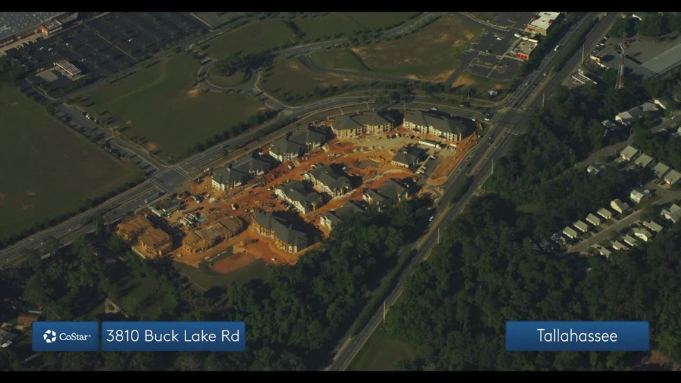 Aerial - Arbor Crossing at Buck Lake