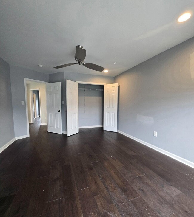 Building Photo - 7811 New Ascot Ln