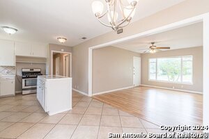 Building Photo - 355 Barbara Dr