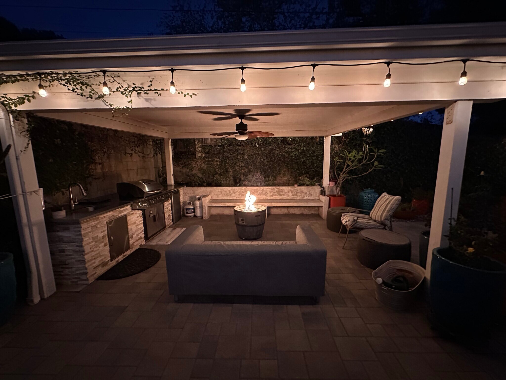 Building Photo - 3624 La Crescenta Ave