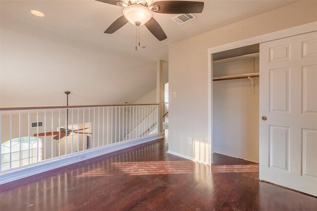 Building Photo - 7700 Portland Trail
