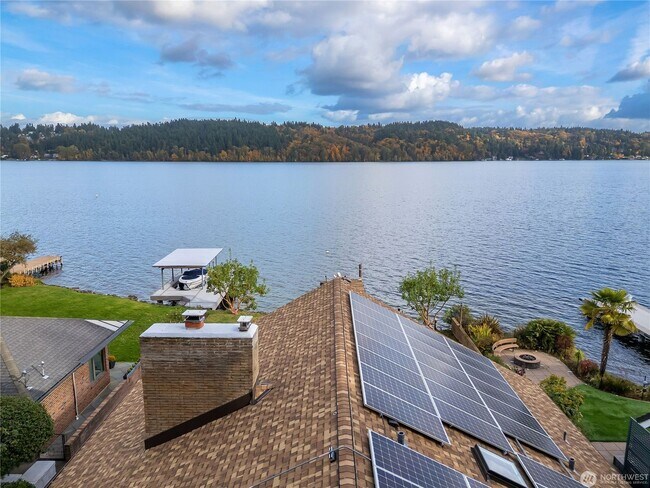 Building Photo - 4Bd/1.75Ba Seattle Home