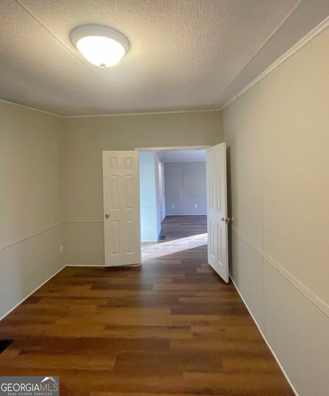 Building Photo - 249 Oakleigh Dr