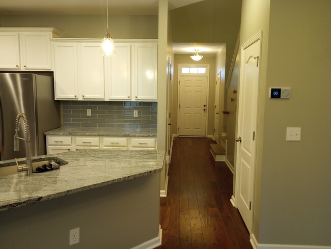 Building Photo - 8324 Tassel Ct