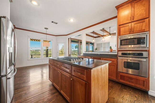 Building Photo - 5836 Westslope Dr