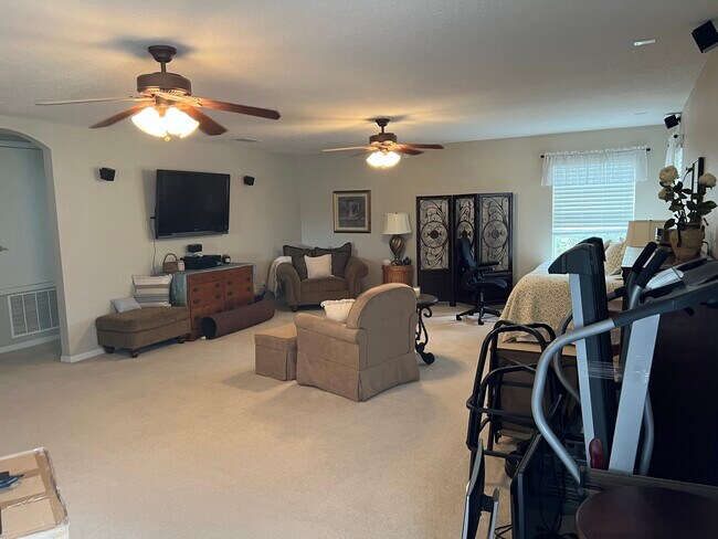 Building Photo - 2465 Rainey Ct