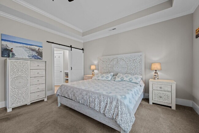 Building Photo - "Coastal Comfort Awaits: Spacious 3-Bed, 3-Bath Home in Holly Ridge!"