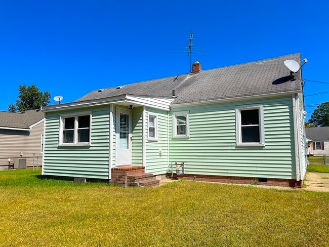 Building Photo - Charming 3-Bedroom Home for Rent