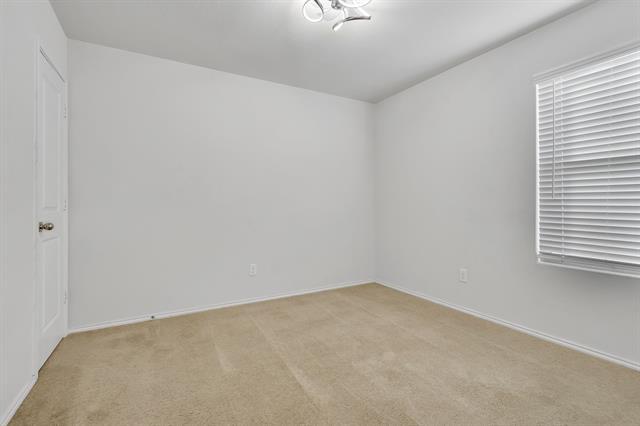 Building Photo - 14308 Saddlebred Wy