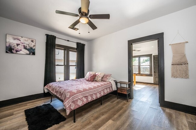 Building Photo - Three Bedroom Rental