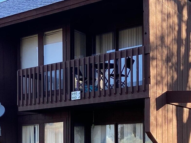 Building Photo - 240 Molokai Village