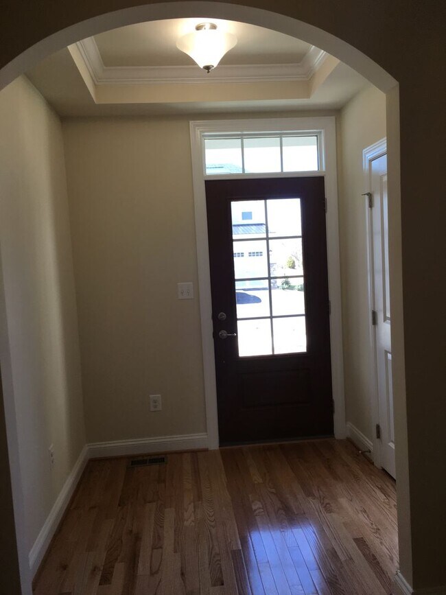 Building Photo - Stunning Luxury Twin Single-Family in Prestigious Atwater – 4BR, 3.5BA | Finished Basement with F...