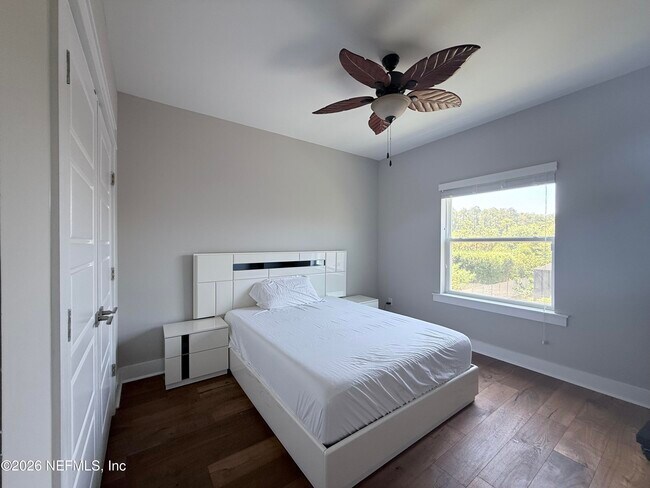 Building Photo - 161 Paradise Valley Dr