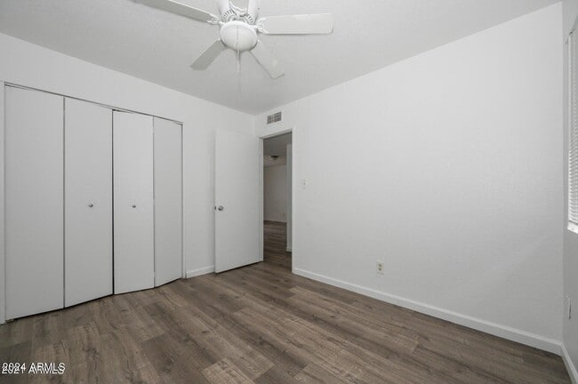 Building Photo - 2049 W Hayward Ave