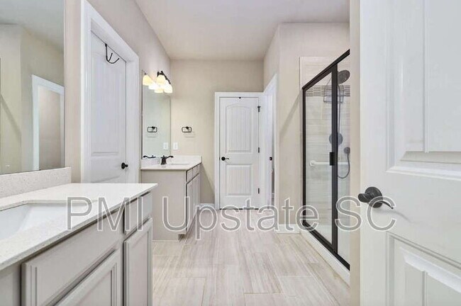 Building Photo - 2310 Ditton Ct