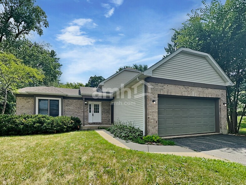 Primary Photo - 3612 Fawn Ln