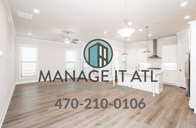 Building Photo - Beautiful 4 bedroom house - Peeachtree Rid...