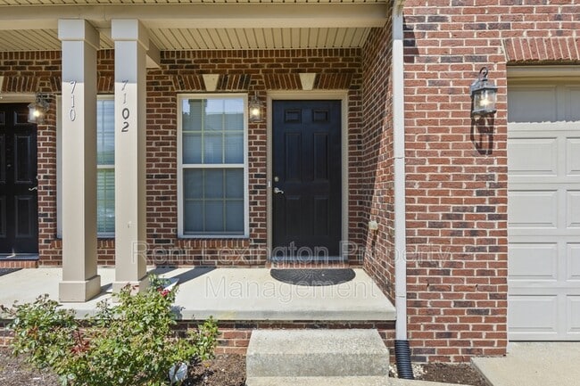 Building Photo - 4464 Stuart Hall Blvd