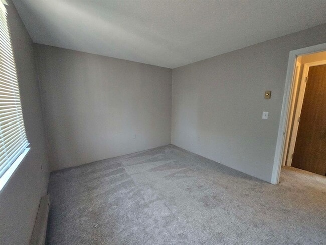 Building Photo - 311 Great Bay Woods