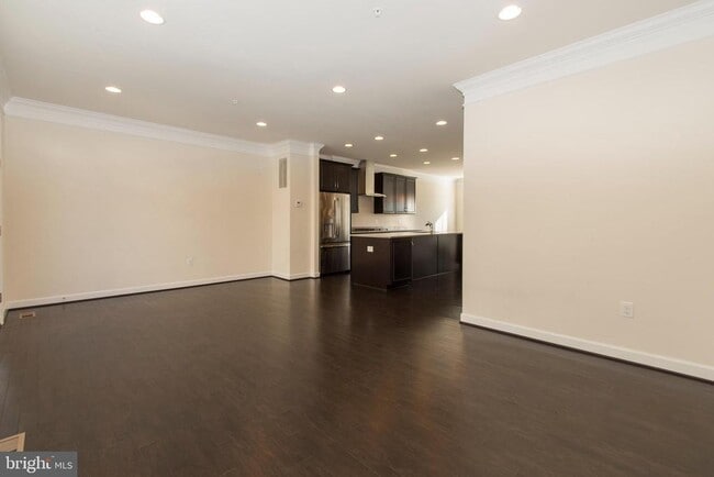 Building Photo - 14337 Potomac Heights Ln