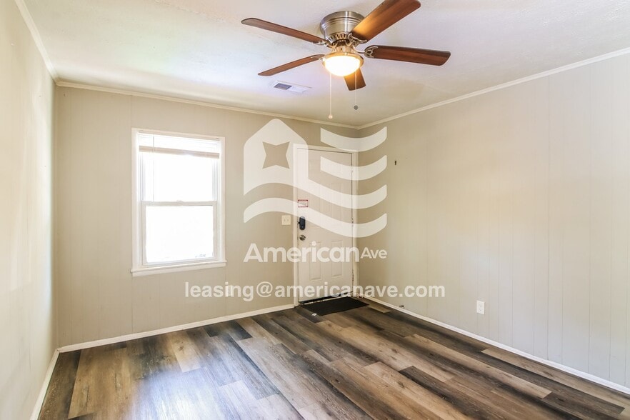 Building Photo - 1529 Buford Ave