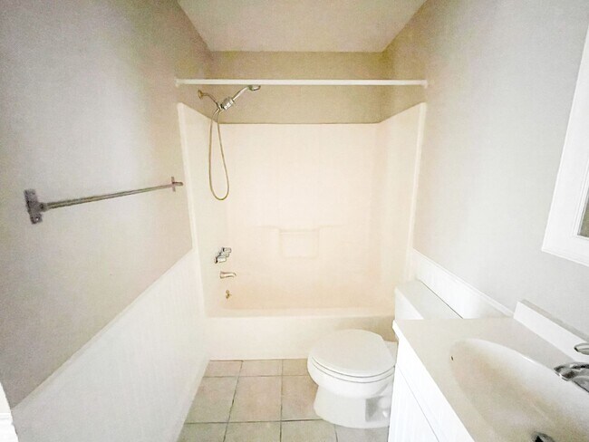 Building Photo - Tumblin Creek C-23 - Pet Friendly