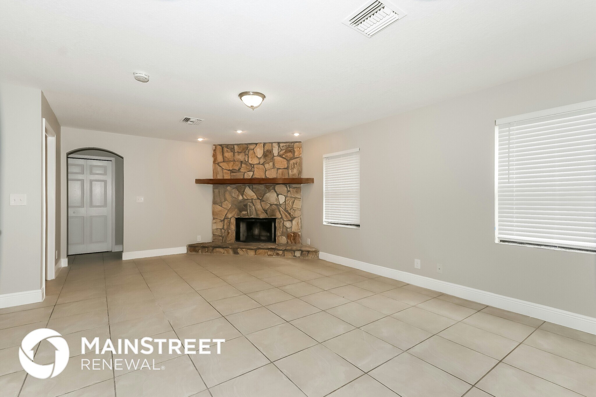 Building Photo - 17413 42nd Rd N