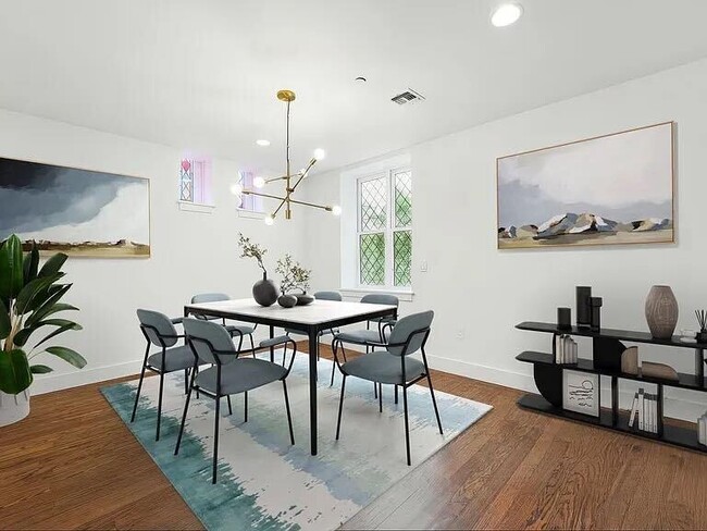 Building Photo - 304 Pavonia Ave