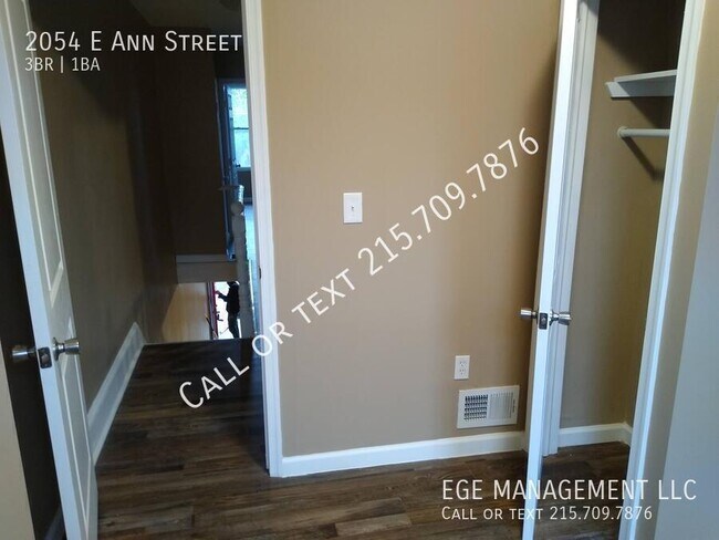 Building Photo - 2054 Ann St