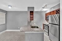 Building Photo - 2880 N Oakland Forest Dr