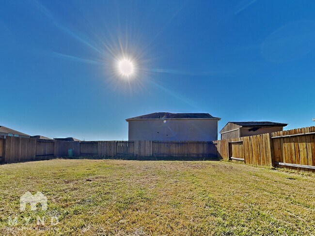 Building Photo - 6110 Coral Cv Rd