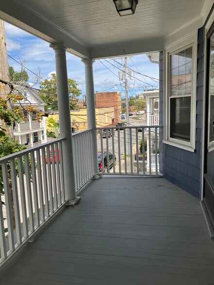 Building Photo - 37 Endicott St